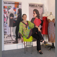 #75 Pamela Ptak - Part 1 -The Layering of Details
