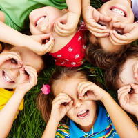 Barn ställer frågor om språk