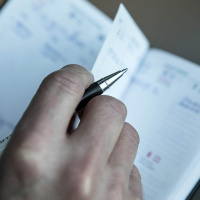 Varning utfärdad: Språkfrågor om metaforiska tidsuttryck kan ge huvudvärk