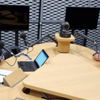 Stresstålig och nyfiken - så ska tolken vara