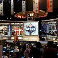 Down to the Wire: NFL Mock Draft Top 10 with Mark Jarvis