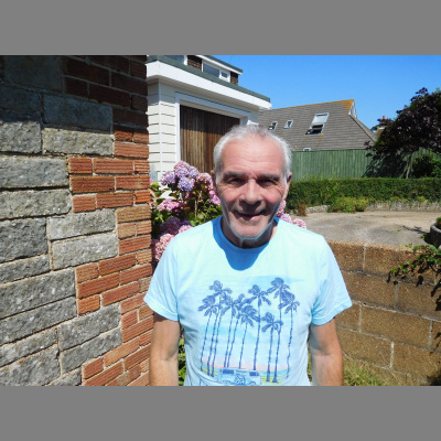 John Hannam Meets - Isle Of Wight Radio