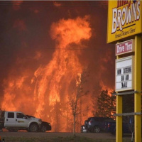 Dumb Social Posts About Fort McMurray Fire - John Derringer - 06/05/16