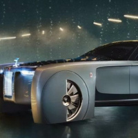 Rolls Royces First Driverless Car - John Derringer - 17/06/16