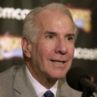 Tool Of The Day: Booing Ed Snider - John Derringer - 15/04/16