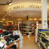 Ontarians Love To Get Their Drink On - John Derringer - 06/14/16