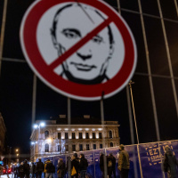 Is there a pro-Putin wing of the GOP?