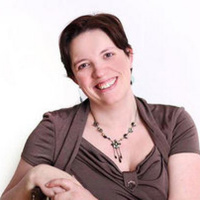 Episode 44: Blogging Special with Helen Neale