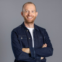 272: Teens, toasters and Kiefer Sutherlands driving school with Tom Price