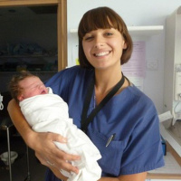 Episode 14: Pregnancy Special with Clemmie Hooper