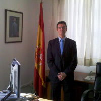 Españoleando Entrevista al Consejero de Empleo y Seg Social Sr. Moyano, Perros de asistencia, Efemérides, Tertulia y Elecciones Generales