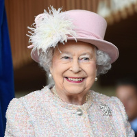 Auto designer worked with Queen Elizabeth II on secret project