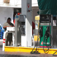 La gasolina en máximos