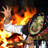 Hexen in der Walpurgisnacht (1/2)