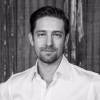 1085: The Strategic Power of Curiosity | Erik Rothschild, CFO, Cin7