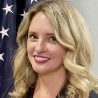 900: The Rewards of Rulemaking | Alison Staloch, CFO, Fundrise