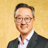 1142: From Webcomics to Wall Street: Inside a Storytelling Powerhouse | David Lee, COO  CFO, WEBTOON