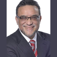 803: Sharing in a Moment That Mattered | Efrain Rivera, CFO, Paychex