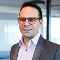 964: Leveraging AI to Achieve Durable Growth | Luigi Testa, CFO, LinkSquares