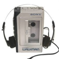 Objetos golstálgicos y dónde recordarlos: El walkman y el cassette