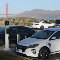 California Pushes Forward With Electric Vehicle Plan