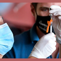 California to Require State Employees, Health Care Workers to Show Proof of Vaccination