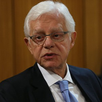 ‘Notícia contra Temer se transformou em espetáculo e gerou prejuízo monumental’, diz Moreira Franco