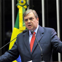 PSDB vai aguardar desdobramentos de delação para decidir sobre saída do governo