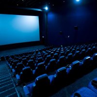 Movie Theater Rant : The Riskly Ultimatum