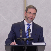 Si no avanzas, retrocedes