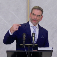 ¿Cómo acercarnos a Dios?