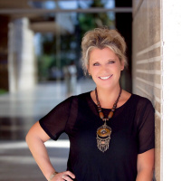 1028 - The Importance Of Facebook Lives For Your Business