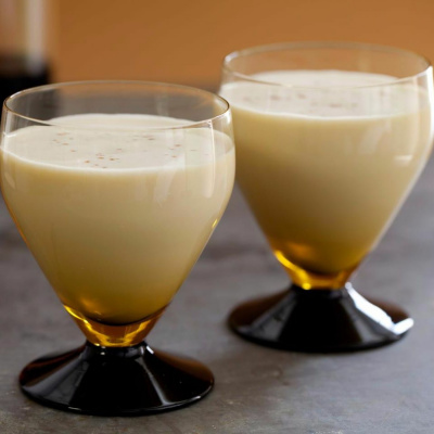 Dudes In A Comic Shop