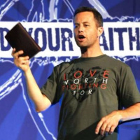 Kirk Cameron- Love Worth Fighting For