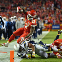 Sports Sunday: Kareem Hunt is back, 12/17/17