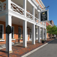 377: Golden Lamb Hotel  Restaurant