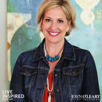 Brené Brown (Curiosity, vulnerability + other signs of great leaders ) Ep. #103