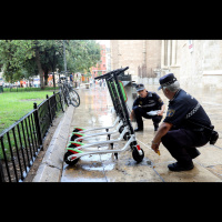 Piensa en bici: La retirada de los patinetes eléctricos de Valencia