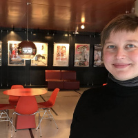 Kun kaikki muuttui – mutta maahan ei jääty makaamaan: Kirjallisuusagentti Eleonoora Kirk