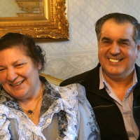 Suomen romanien arkipäivä Ruotsissa 3: Aino ja Orvo Grönfors pitävät romanikielen elävänä arjessaan 