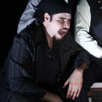 02x09B - Cazando Caza Estrellas (Comunicación en el teatro)