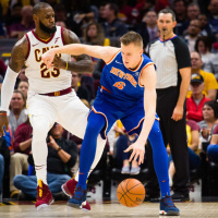 KBR Sports 10-30-17 Are the Golden State Warriors or Cleveland Cavaliers in more trouble?