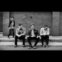 Episode 275 - Interview with FIDLAR Guitarist Elvis Kuehn