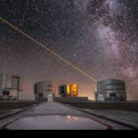 Los sketches de La Biblioteca de Hoy por Hoy | Un libro del asteroide impacta contra el planeta