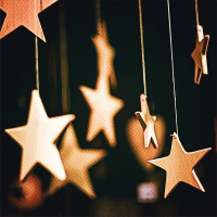 Special: Darren Star Of Wonder, Darren Star Of Light