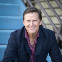 From the Army to The Apprentice: Lessons Learned from the Military, Donald Trump, amp Venture Investing -- Kelly Perdew (Co-Founder, Moonshots Capital)