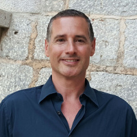 Startup Fundamentals from an Attorney Turned Operator -- Lee Essner (President amp COO, Jukin Media)