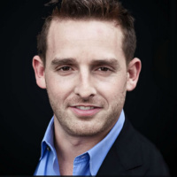 Going Direct to the Consumer: Helping Digital Talent Build Businesses –- Dan Weinstein (Co-Founder amp President, Studio71)