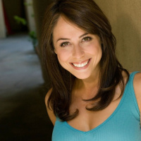 Bringing Digital Journalism to Online Video -- Shira Lazar (Co-Founder amp Host, What’s Trending)