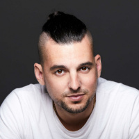 The Magic Behind Experiential Marketing -- Justin Lefkovitch (Founder amp CEO, Mirrored Media)